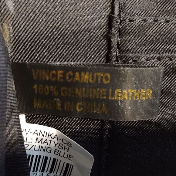 Vince Camuto Anika Crossbody Bag in Dazzling Blue Pebbled Leather - Picture 10 of 12